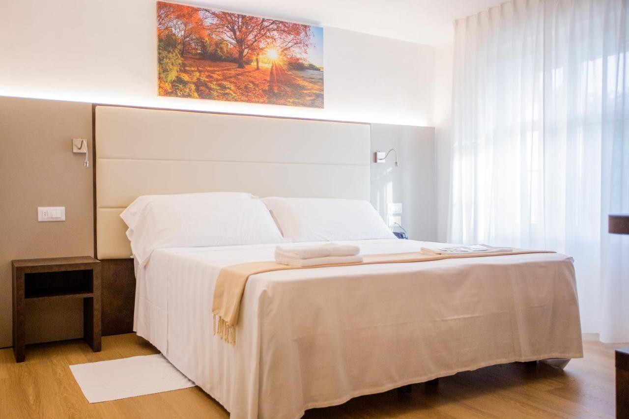 Hotel Villa Verde Рівоторто Екстер'єр фото