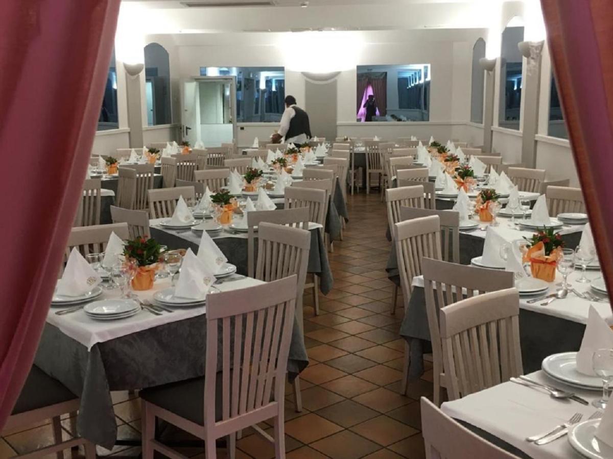Hotel Villa Verde Рівоторто Екстер'єр фото